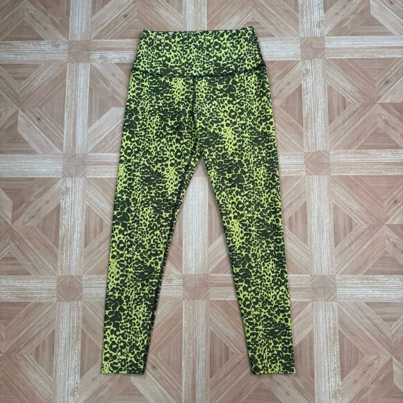 ONA By Yoon Chung Neon Green Cheetah Activewear Leggings Womens Small High Rise - Picture 7 of 9